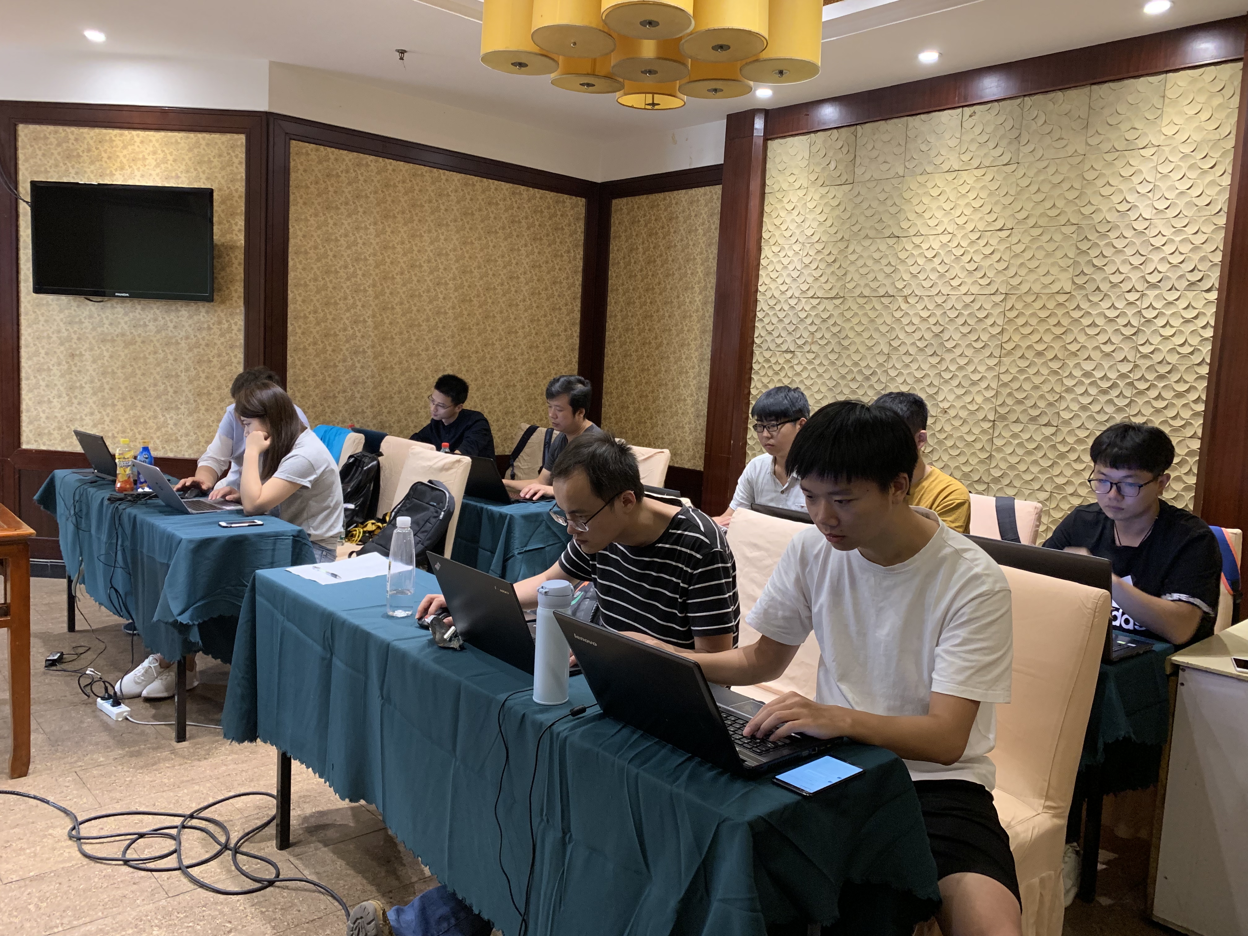 iS-RPA 技术认证培训 - 南京 20190718 班 - 培训开始 课程名称：技术认证培训